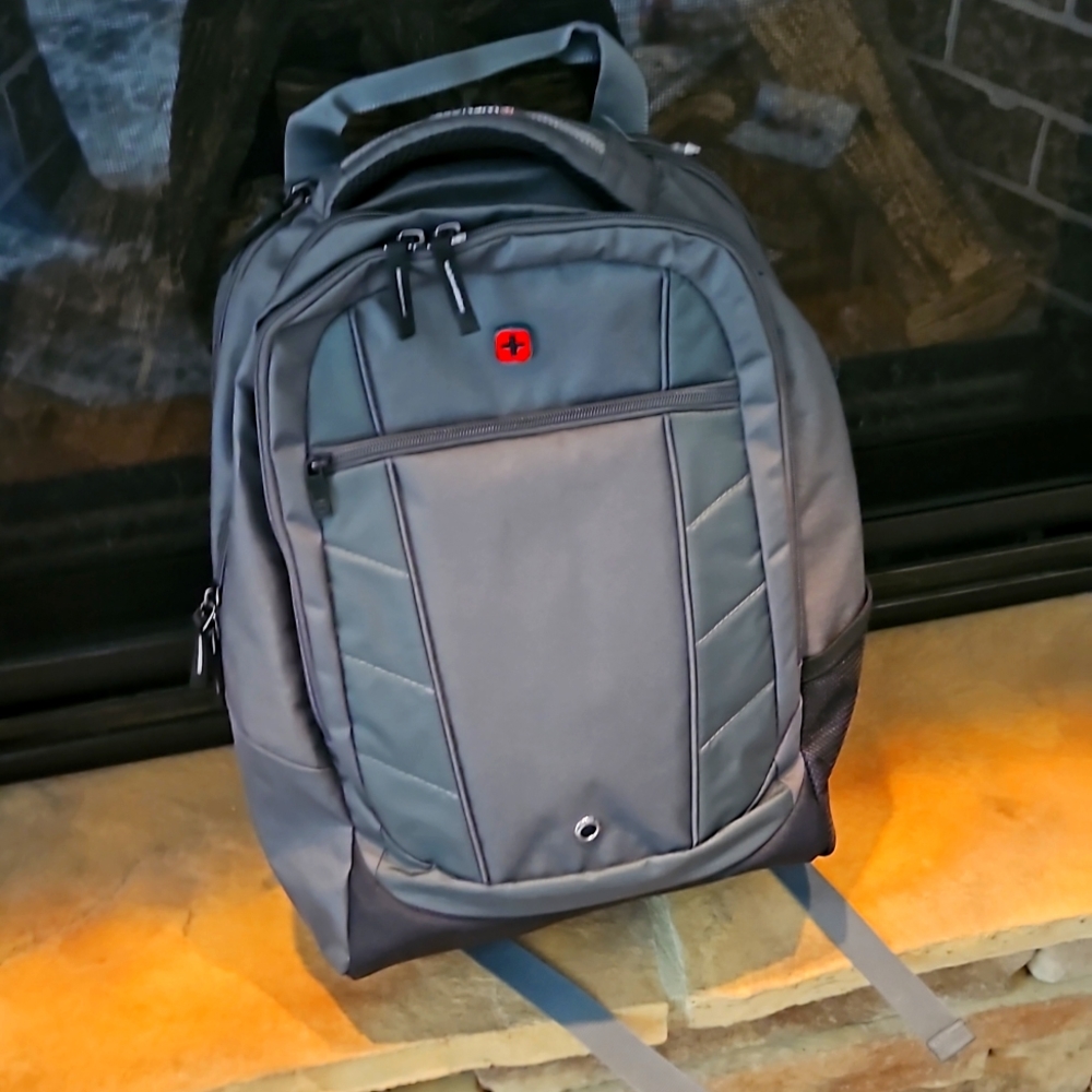 Brand new without tags Swissgear backpack.